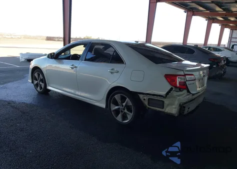 2012 Toyota Camry Se Limited Edition z USA, uszkodzony, nr VIN 4T1BF1FK3CU627497